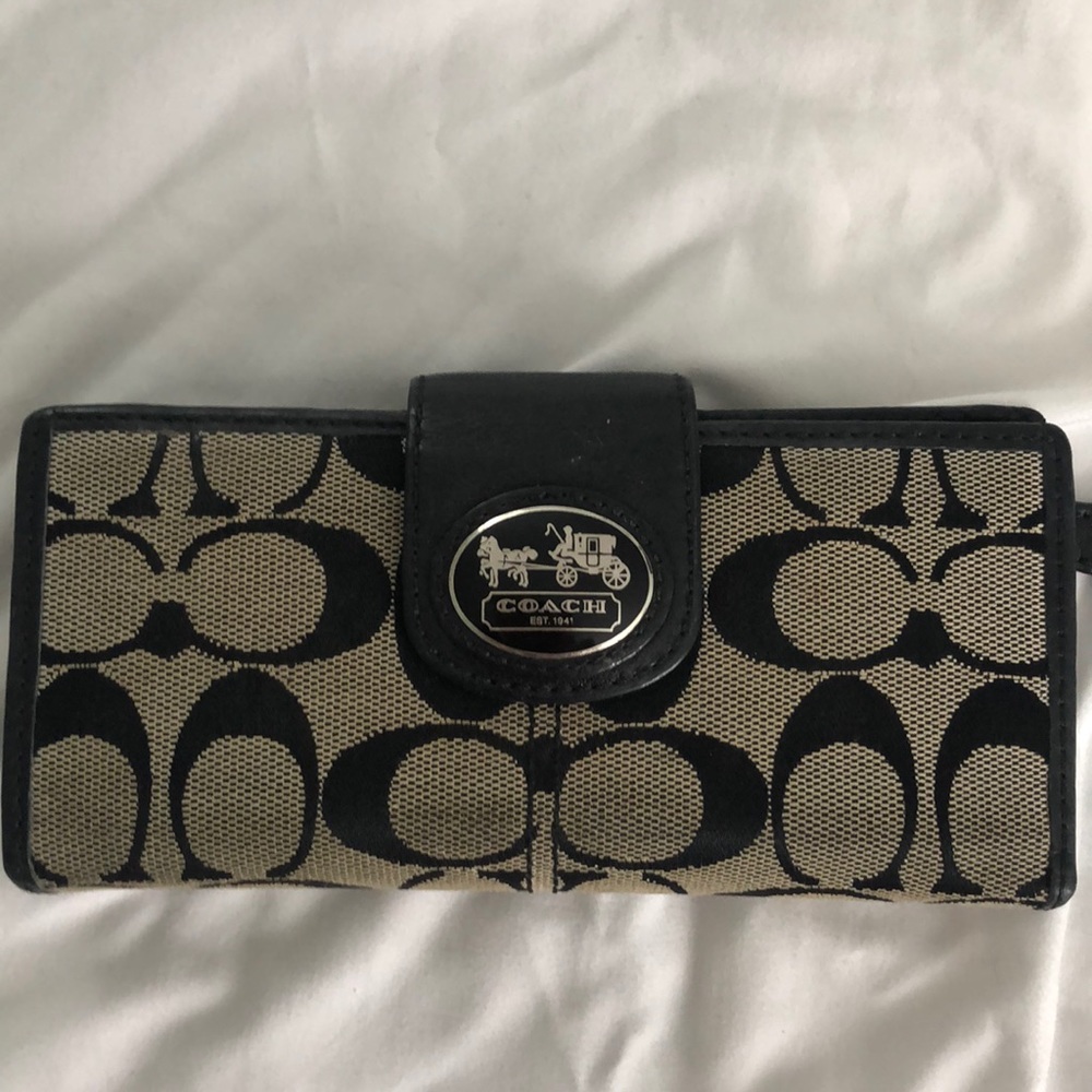 Used Coach wallet